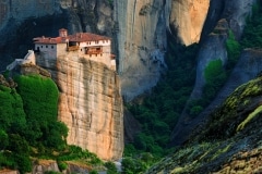 meteora-monasterio